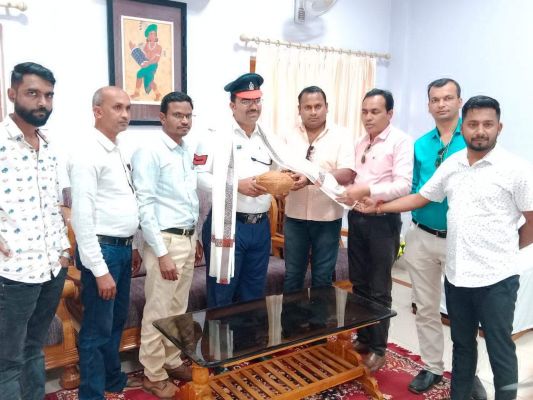 संसदीय सचिव ने दिया प्रशस्ति पत्र, प्रेस क्लब ऑफ कोरिया ने किया सम्मान