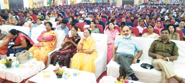 ‘अभिव्यक्ति’ एप से जुडऩे नांदगांव पुलिस का नारी सुरक्षा कार्यक्रम शुरू