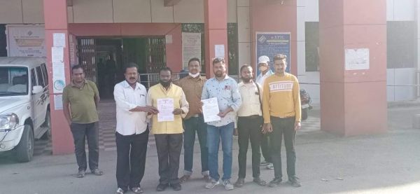 ओबीसी महासभा ने सीएम के नाम कलेक्टर को सौंपा ज्ञापन