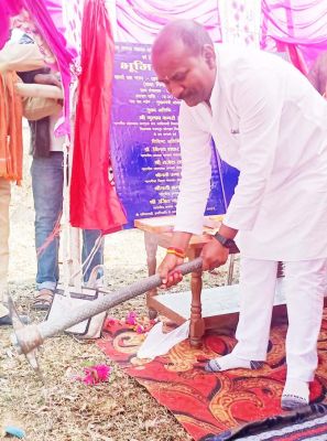 भूपेश सरकार के राज में विकास कार्यों के लिए ज्ञापन की जरूरत नहीं-कमरो
