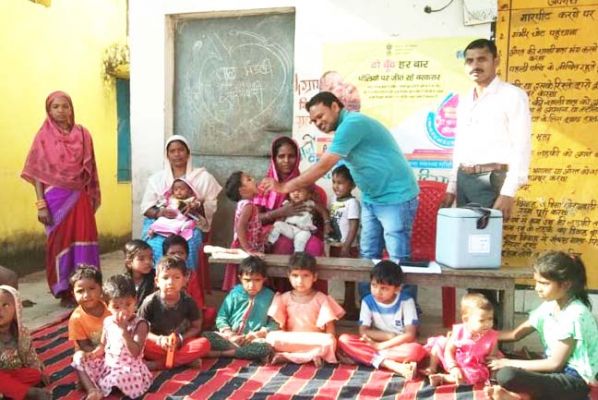 उपस्वास्थ्य केंद्र करैहा में चलाया पल्स पोलियो अभियान