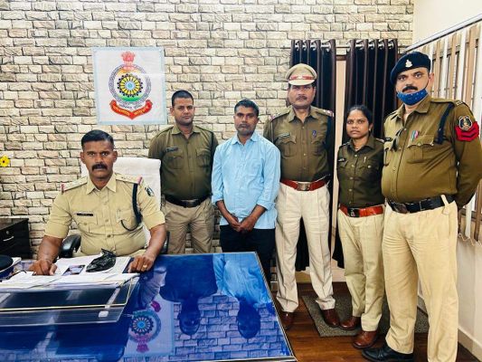 रेप का फरार आरोपी पांच साल बाद यूपी में पकड़ाया