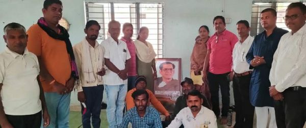 जयंती पर श्यामाचरण शुक्ल को किया याद