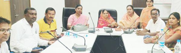 नवनिर्वाचित जनपद सदस्य का शपथ ग्रहण    