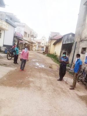 दो साल से मांग रहे बीटी सडक़,   न सडक़ मिला और न आश्वासन