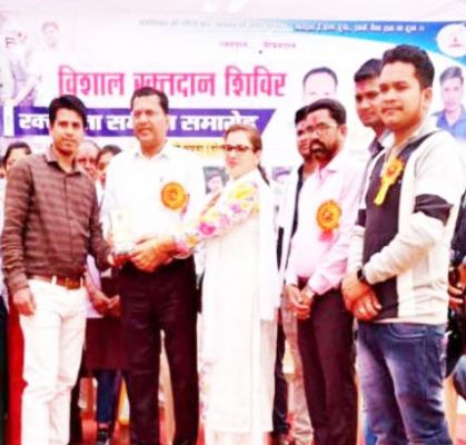 हज कमेटी मेम्बर ने 9वीं बार किया रक्तदान