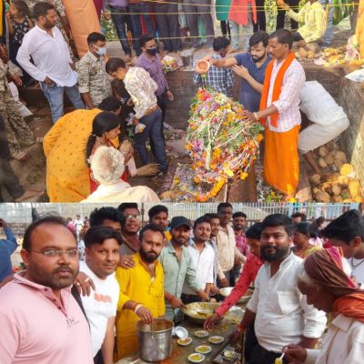 गोबराहीन शिवलिंग दर्शन करने श्रद्धालुओं का लगा तांता