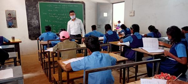 छात्रवृत्ति परीक्षा में बच्चों ने लिया बढ़-चढक़र हिस्सा