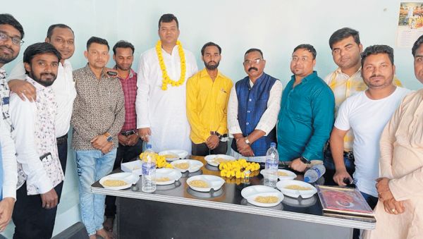 तेलघानी बोर्ड के अध्यक्ष  ने साहू इंजीनियरिंग कंसल्टेंसी आफिस का किया उद्घाटन