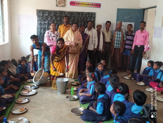 रसोईयों को प्रतिमाह मिलेगा 9180 वेतन