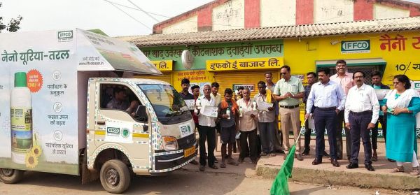 किसानों में नैनो यूरिया के प्रति जागरूकता लाने प्रचार रथ रवाना