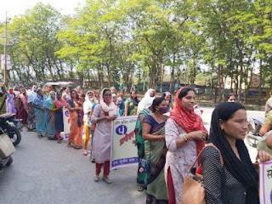 पंचायत सचिव संघ ने निकली वादा निभाव रैली, सौंपा ज्ञापन