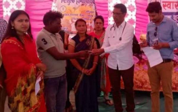 ग्रामीण क्षेत्रों में स्वास्थ्य के प्रति जागरूकता लाना सबसे बड़ी चुनौती - डॉ. रश्मि