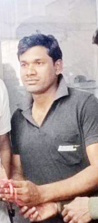 तेज रफ्तार ट्रेलर ने कर्मी को रौंदा