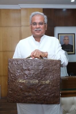 सीएम ने बजट में दी 33.30 करोड़ के विकास कार्यों की सौगात