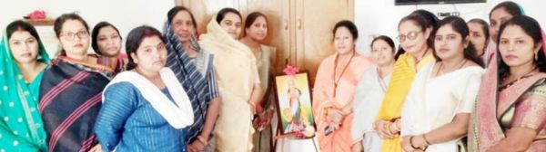 महिला मोर्चा ने भखारा में मनाया महिला दिवस