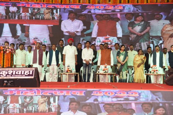 मैनपाट में विकास को आगे बढ़ाने महोत्सव से मिल रही तेज गति- भगत