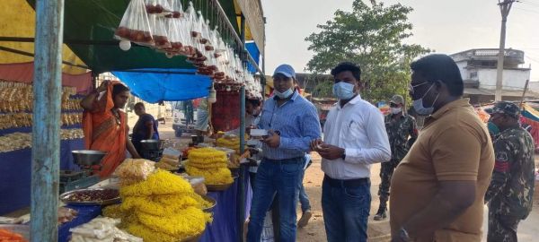 कोण्डागांव मेले में जांच, 25 किलो मिठाई अमानक, किया नष्ट