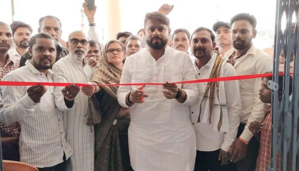 विधायक ने पंचायत भवन का किया लोकार्पण