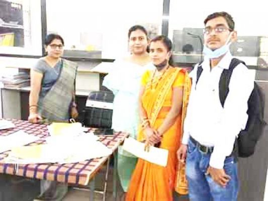 लोक अदालत में सैकड़ों मामले निपटे