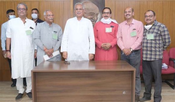 सीएम से ब्राह्मण समाज के प्रतिनिधि मंडल मिले