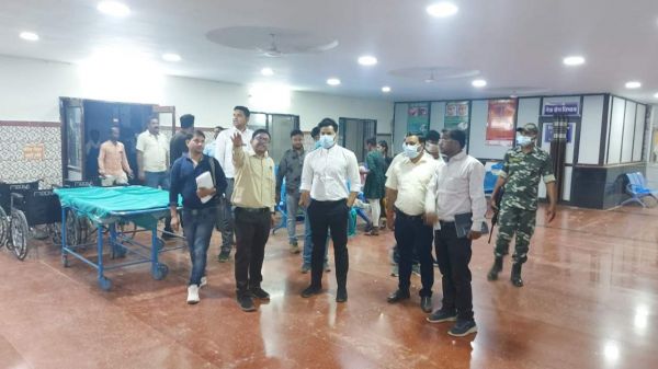 कलेक्टर ने विकास कार्यों का किया निरीक्षण