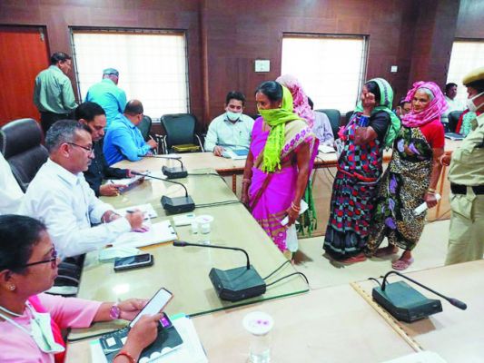 जनचौपाल में मिले मात्र 15 आवेदन