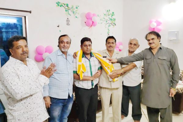 सिंधी समाज ने किया सारंगी वादक राजेश का सम्मान
