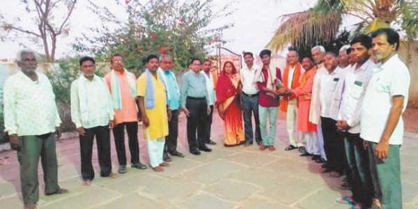हिमांशु का नीट में चयन, भाजपा ने किया सम्मान