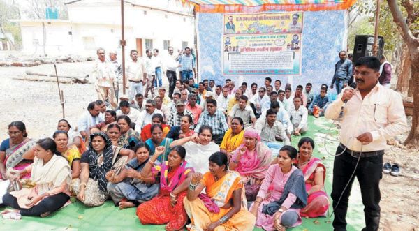  12 सूत्रीय मांगों को ले वन कर्मियों की बेमुद्दत हड़ताल जारी