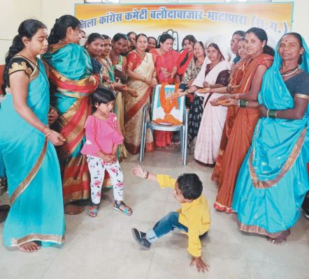 सरकार की योजनाओं का लाभ लेकर आर्थिक स्थिति को करें मजबूत-गौरी