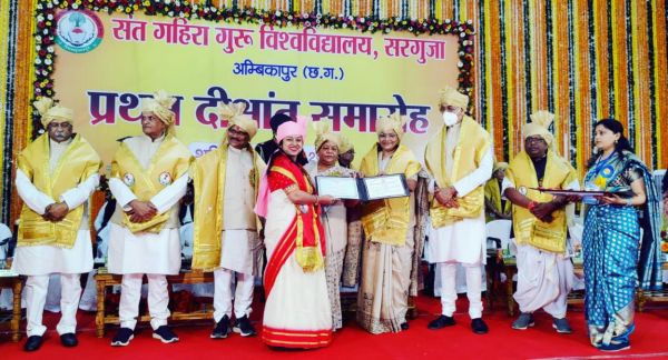 जीवन में सफल मुकाम हासिल करने के लिए डिग्री ही नहीं सही आचरण और व्यवहार भी जरूरी- उइके