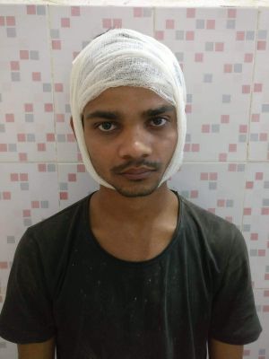 ग्रामीणों ने की मजदूरों से मारपीट