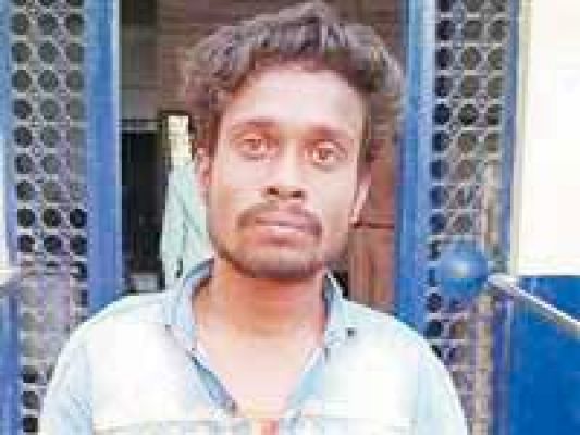   घर में घुसकर लूटपाट, फरार आरोपी गिरफ्तार
