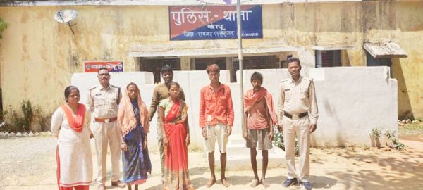 कापू ट्रिपल मर्डर केस: एक ही परिवार के दो महिला व दो पुरूष गिरफ्तार, टांगी, डंडा, पत्थर जब्त