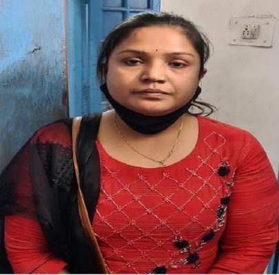 बीसी की रकम वसूलने महिला ने किया 2 को अगवा, साथी सहित गिरफ्तार