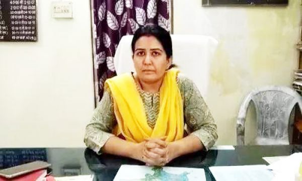 कलेक्टर ने वन अधिकार पट्टे की जानकारी निरंक बताई, एसडीएम ने दी कारण बताओ नोटिस