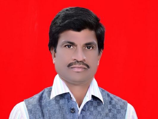 छोटे भाई की गाली से दुखी फर्नीचर व्यापारी फांसी पर झूला, सुसाइड नोट छोड़ा