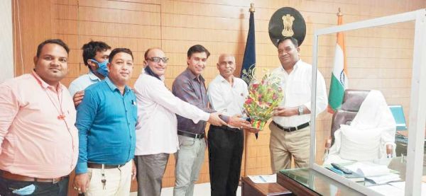 लेखा संकलन एवं प्रस्तुत करने में जिला कोषालय प्रथम, कलेक्टर ने दी बधाई
