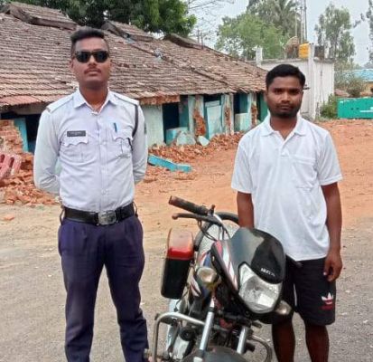 हाईवे पर नशे में बाइक चलाते 2 पर 15-15 हजार जुर्माना
