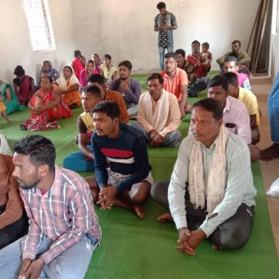 शिल्पियों को बेलमेटल के लिए तकनीकी प्रशिक्षण