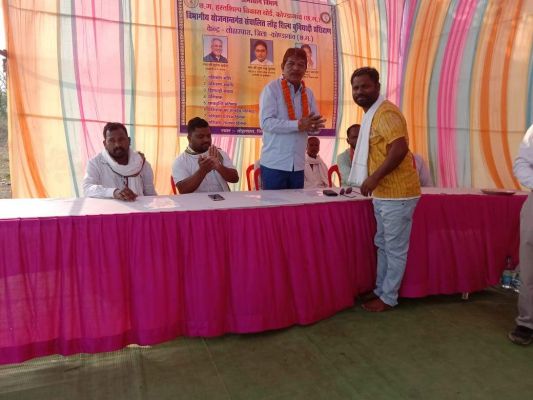 लौह शिल्प से जुड़े 20 युवाओं को दिया जा रहा प्रशिक्षण