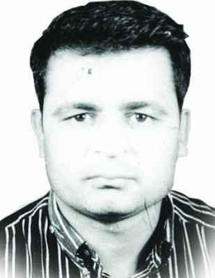 गांधी पर टिप्पणी और गोड़से जिंदाबाद नारा लगाने वाले भाजपा के पूर्व एल्डरमैन की जमानत खारिज, फरार