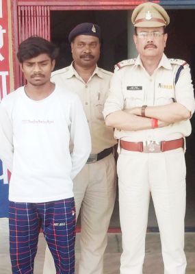 फेसबुक पर नर्सिंग छात्रा से दोस्ती कर रेप और अश्लील वीडियो फैलाया, गिरफ्तार