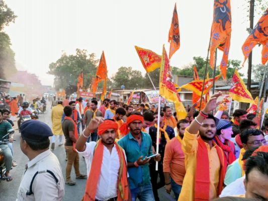 राम जानकी की शोभायात्रा निकाली