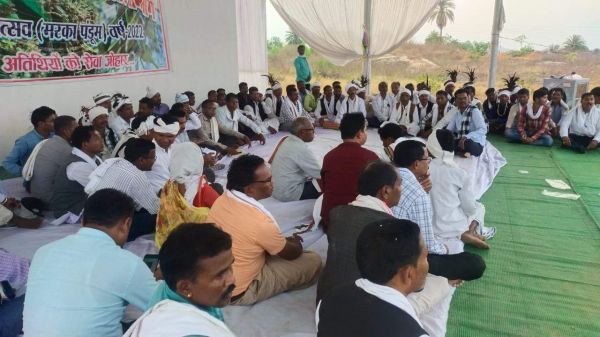 समाज की एकता व अखंडता के साथ विकास के लिए संघर्ष जारी रखने का आह्वान
