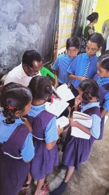 शैक्षणिक गुणवत्ता परखने शालाओं का औचक निरीक्षण