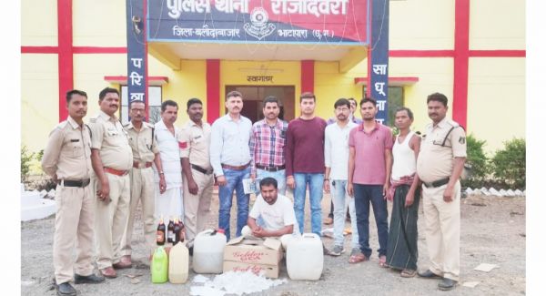 शराब सहित 2 गिरफ्तार