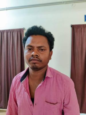 छात्राओं से अश्लील हरकत, शिक्षक निलंबित, गिरफ्तार