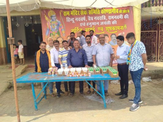 महावीर जयंती पर निकाली शोभायात्रा